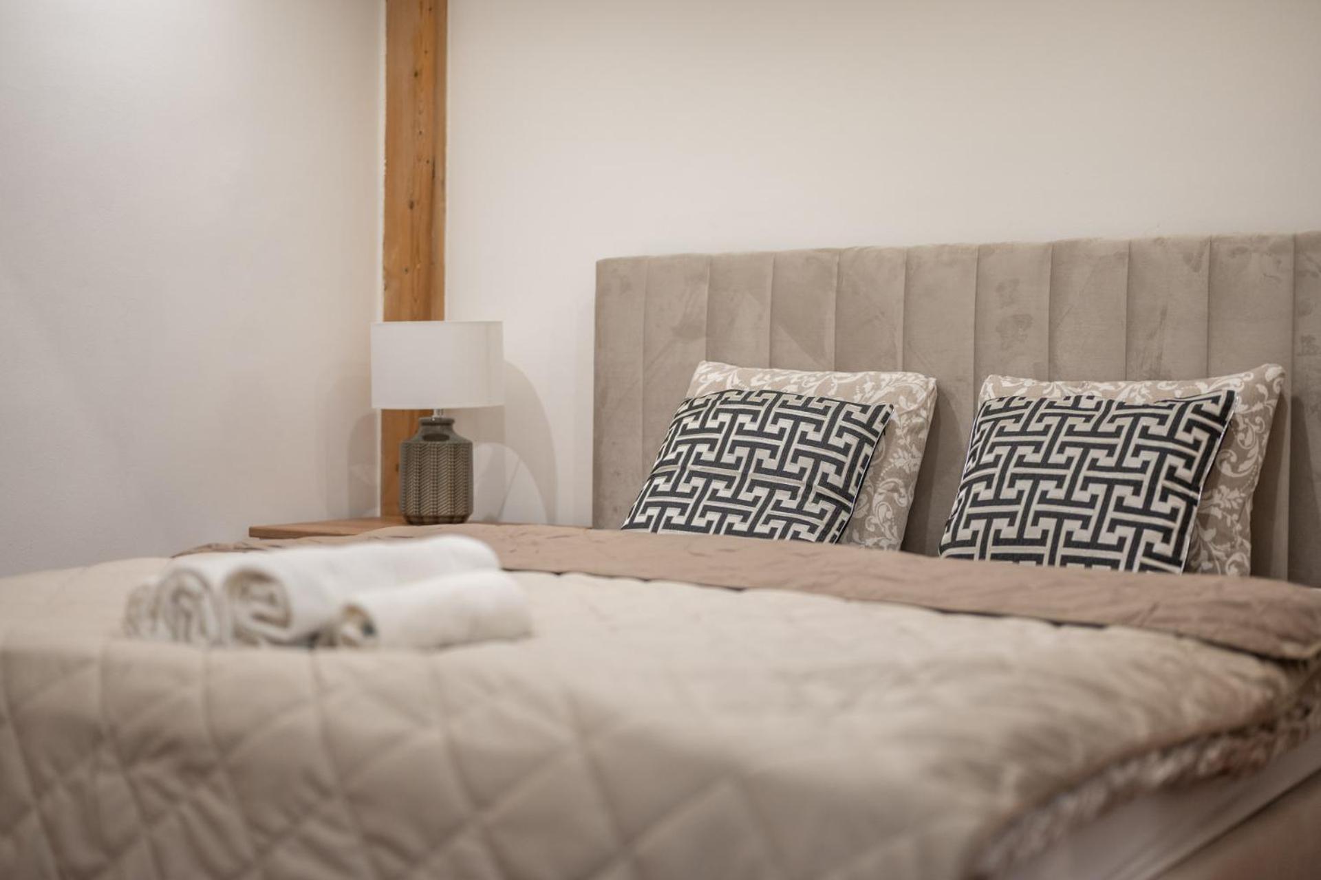 Deluxe And Cozy City Center Suite For 8Ppl Boedapest Buitenkant foto
