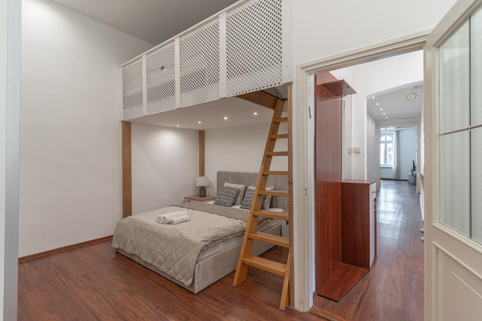 Deluxe And Cozy City Center Suite For 8Ppl Boedapest Buitenkant foto